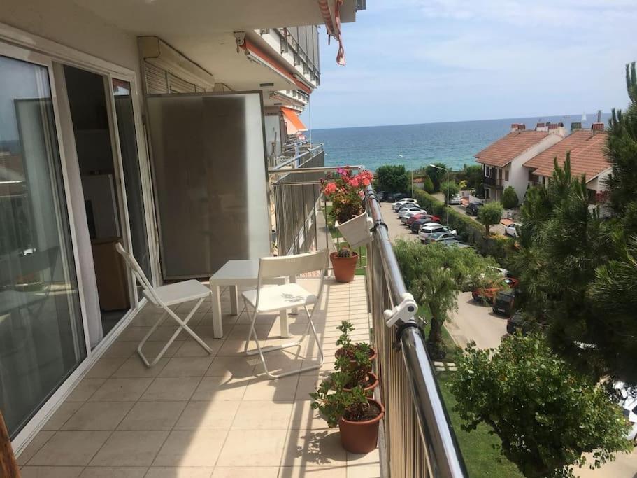 Precioso Apartamento En La Playa Barcelona Cabrera de Mar Extérieur photo